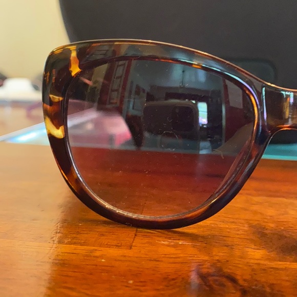 Steve Madden - Picture 3 of 5